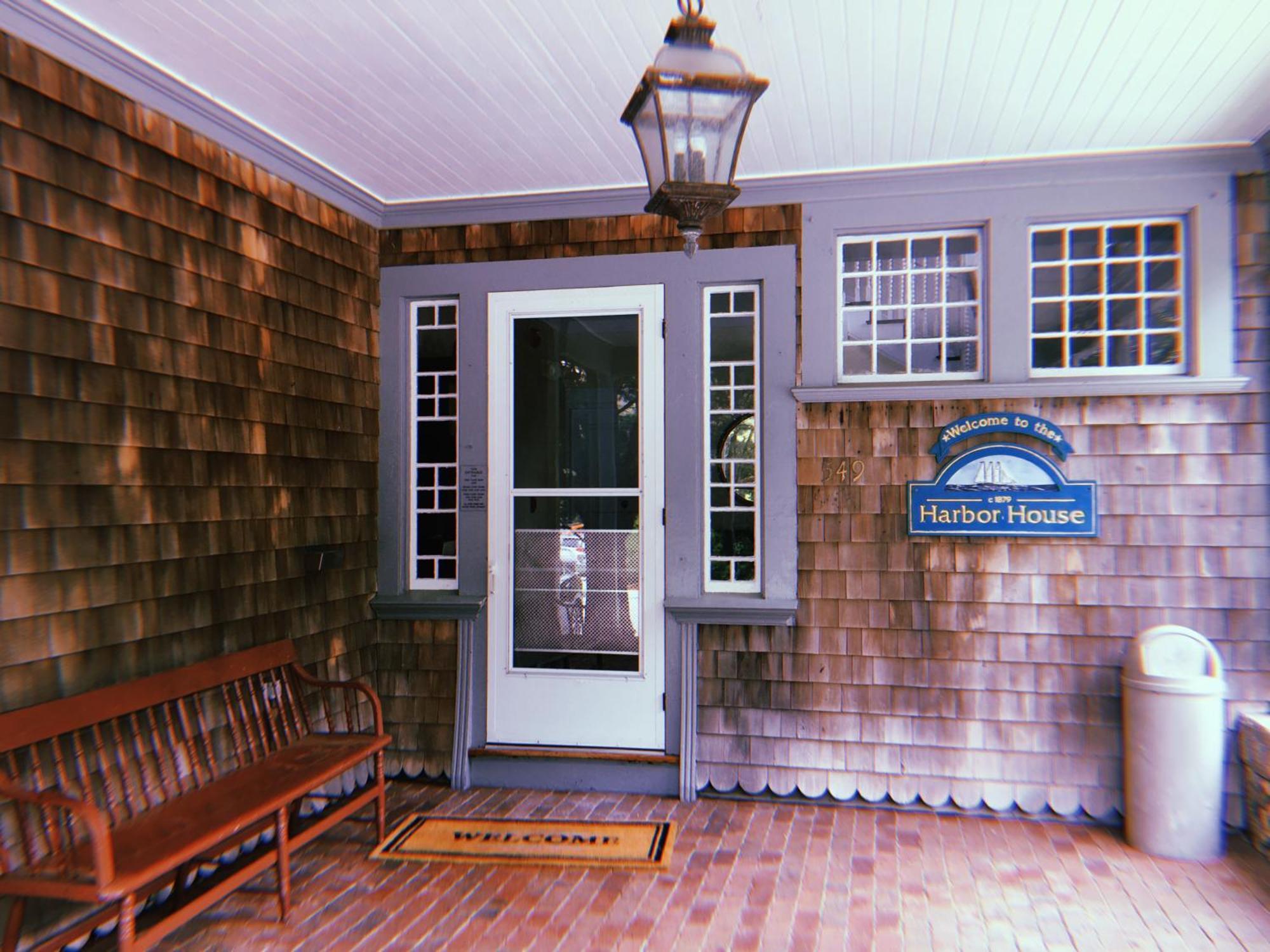 Sands Of Time Motor Inn & Harbor House Woods Hole Eksteriør billede