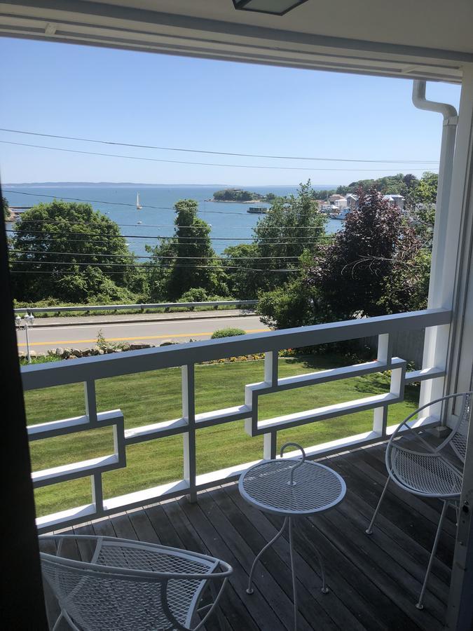 Sands Of Time Motor Inn & Harbor House Woods Hole Eksteriør billede