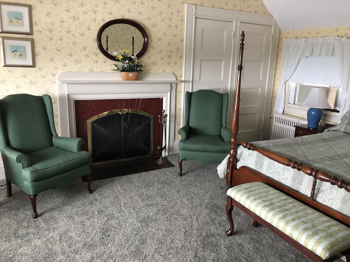 Sands Of Time Motor Inn & Harbor House Woods Hole Eksteriør billede